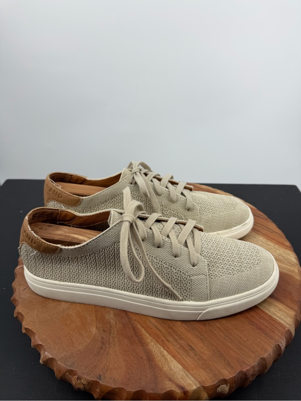 Lucky Brand Leigan Knit Lace-Up Sneakers beige breathable knit upper US 10